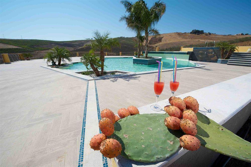 Arcudaci Hotel Brucanuova ภายนอก รูปภาพ